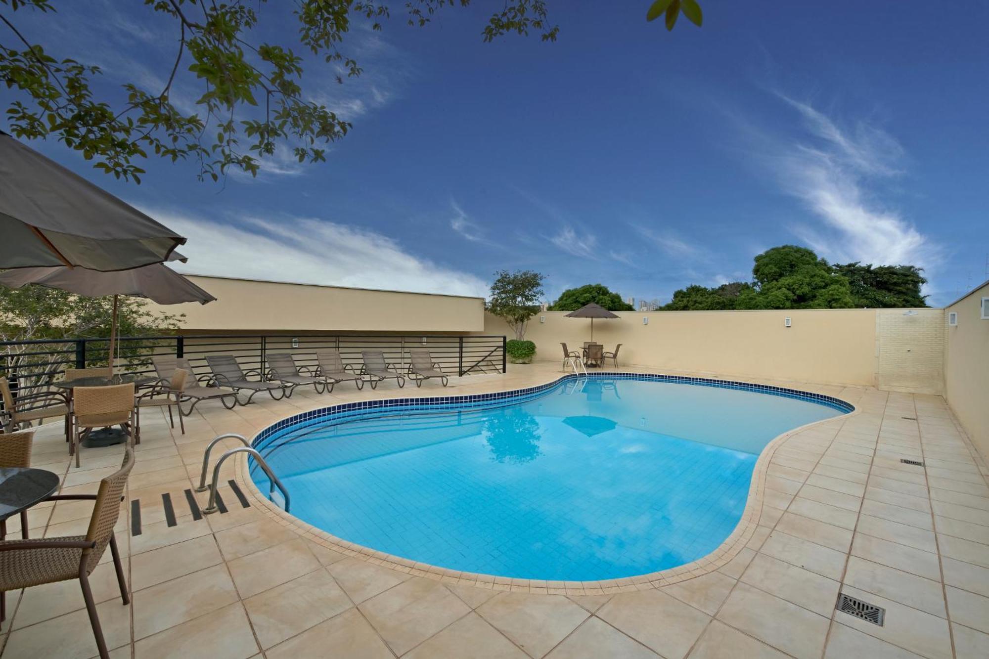 Garden Hotel Ribeirão Preto Exteriör bild